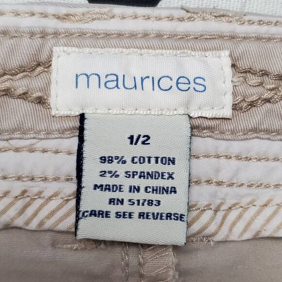 Maurices 1/2 Khahi Capri Pant - Picture 5 of 5